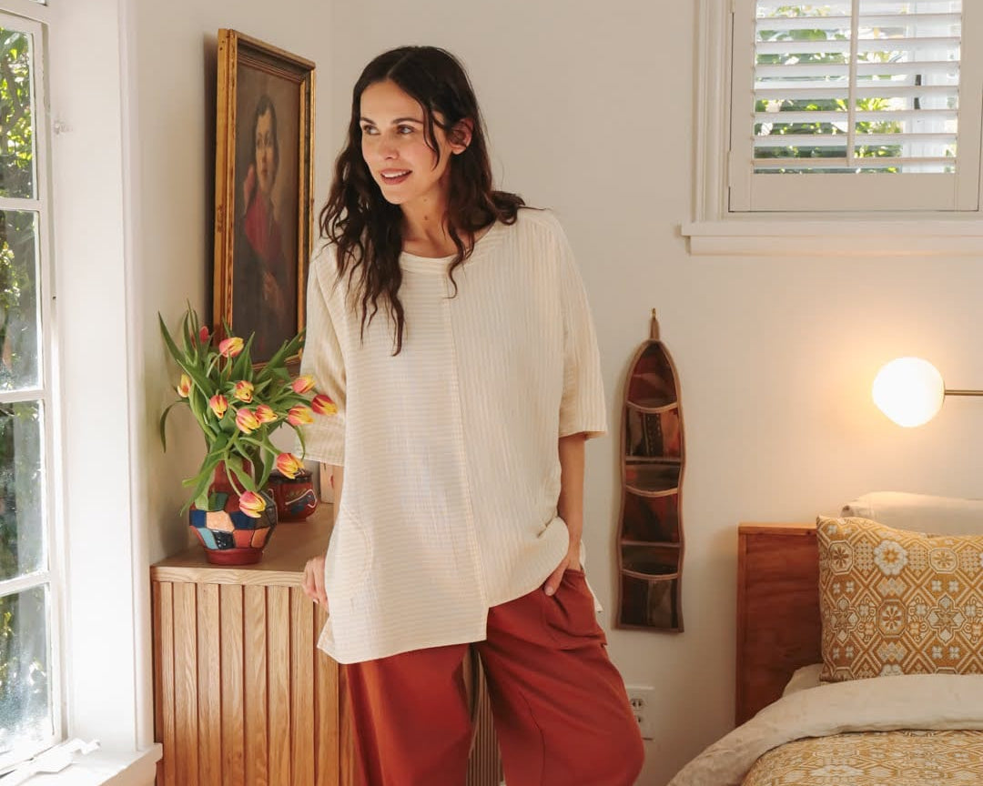 <p>The Hayal Top</p>