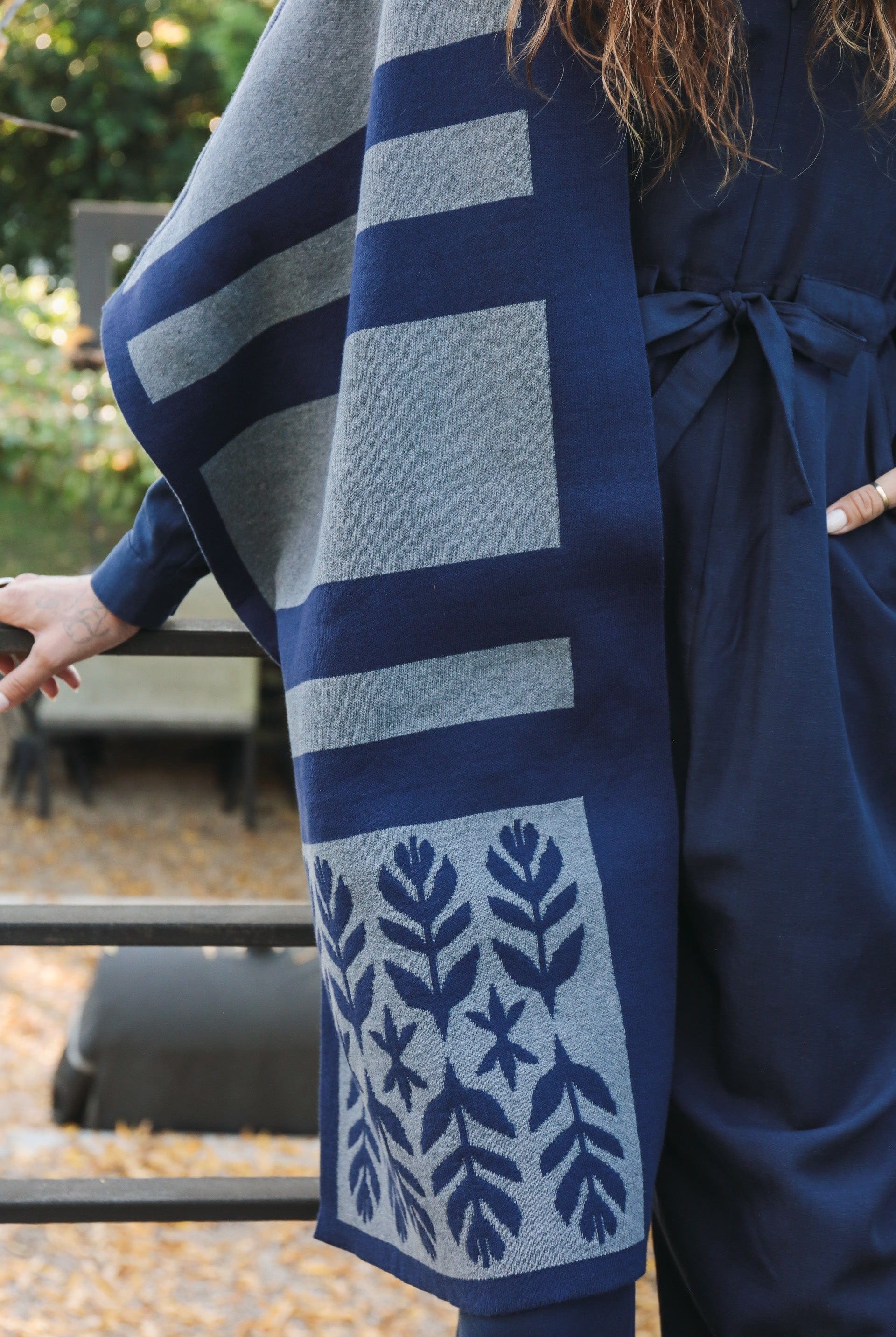 OddBird Saril Wraps *NEW* Limited Edition Sarıl 4-Way Knit - Indigo & Slate