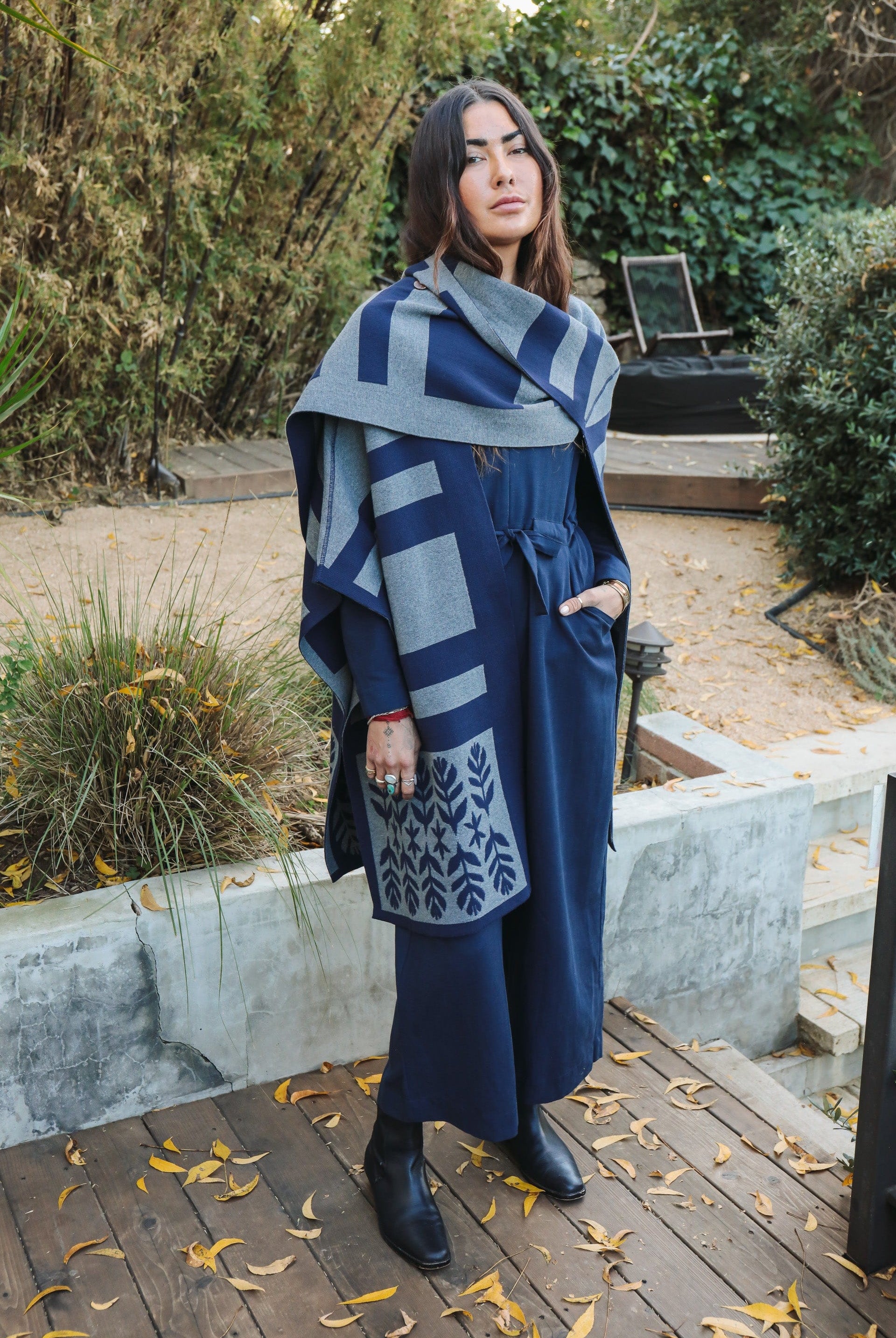 OddBird Saril Wraps *NEW* Limited Edition Sarıl 4-Way Knit - Indigo & Slate