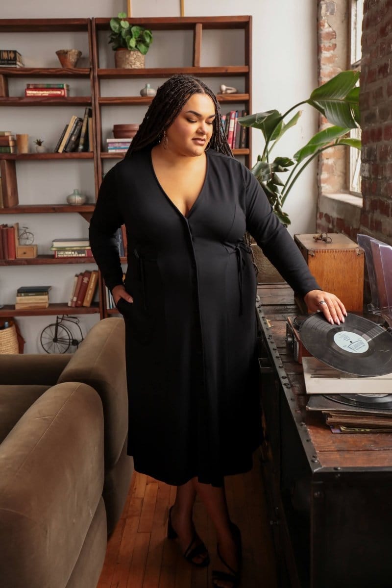 OddBird Loungewear Afet Dress - Signature Black