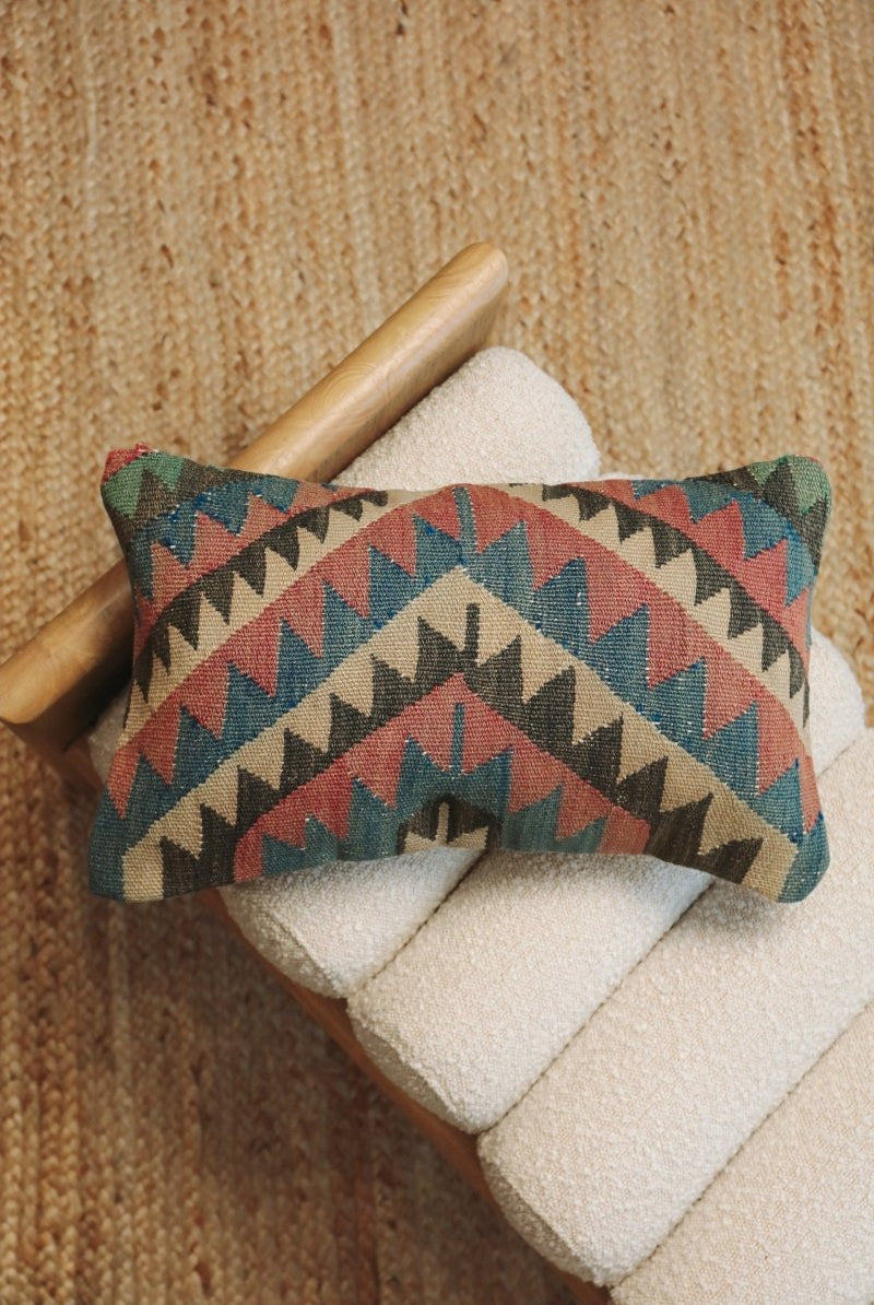 Kilim Lumbar Pillow Beș - PC17 - OddBird Co.