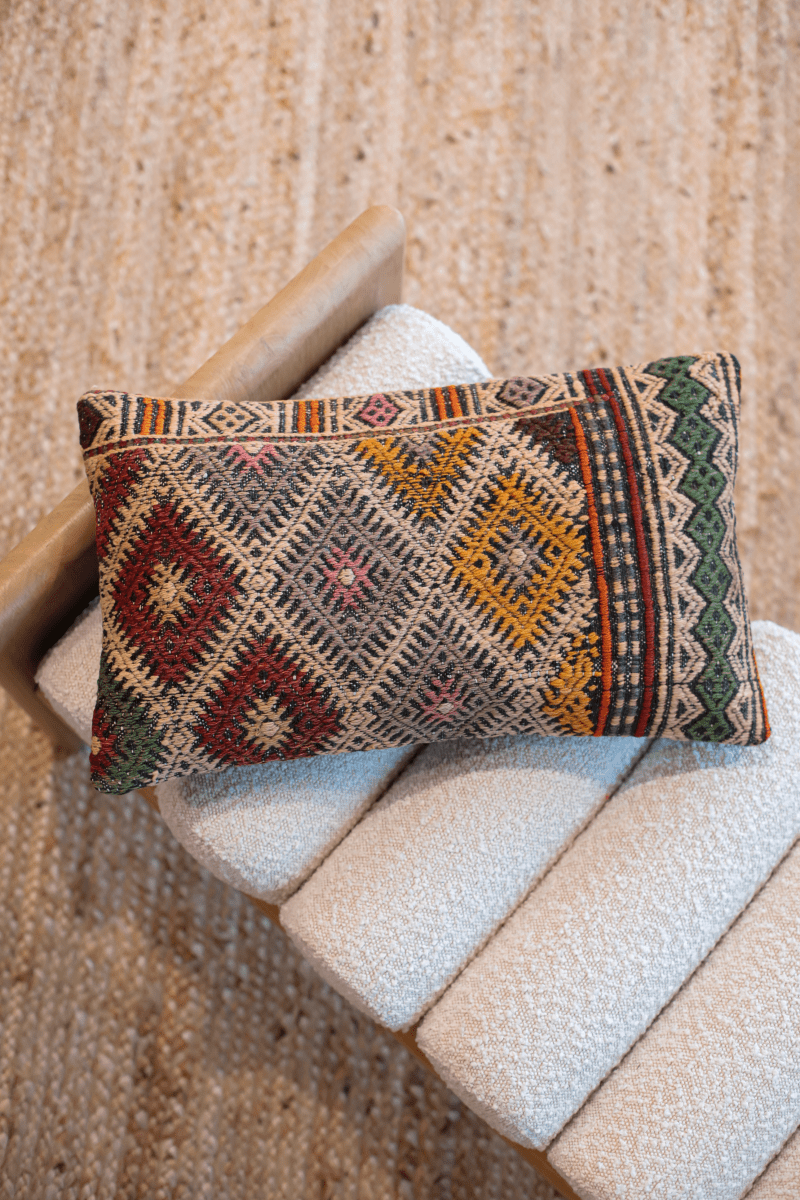 OddBird Pillows Kilim Lumbar Pillow Dört