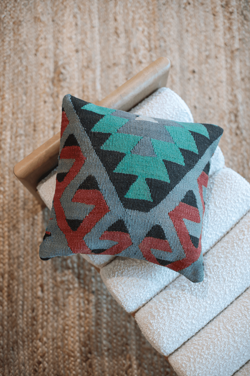 OddBird Pillows Kilim Square Pillow Dokuz