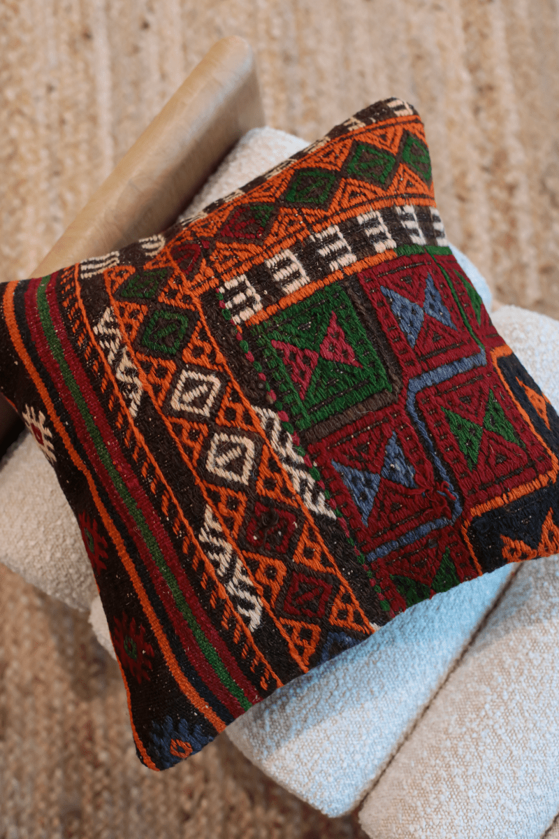 OddBird Pillows Kilim Square Pillow On Dört