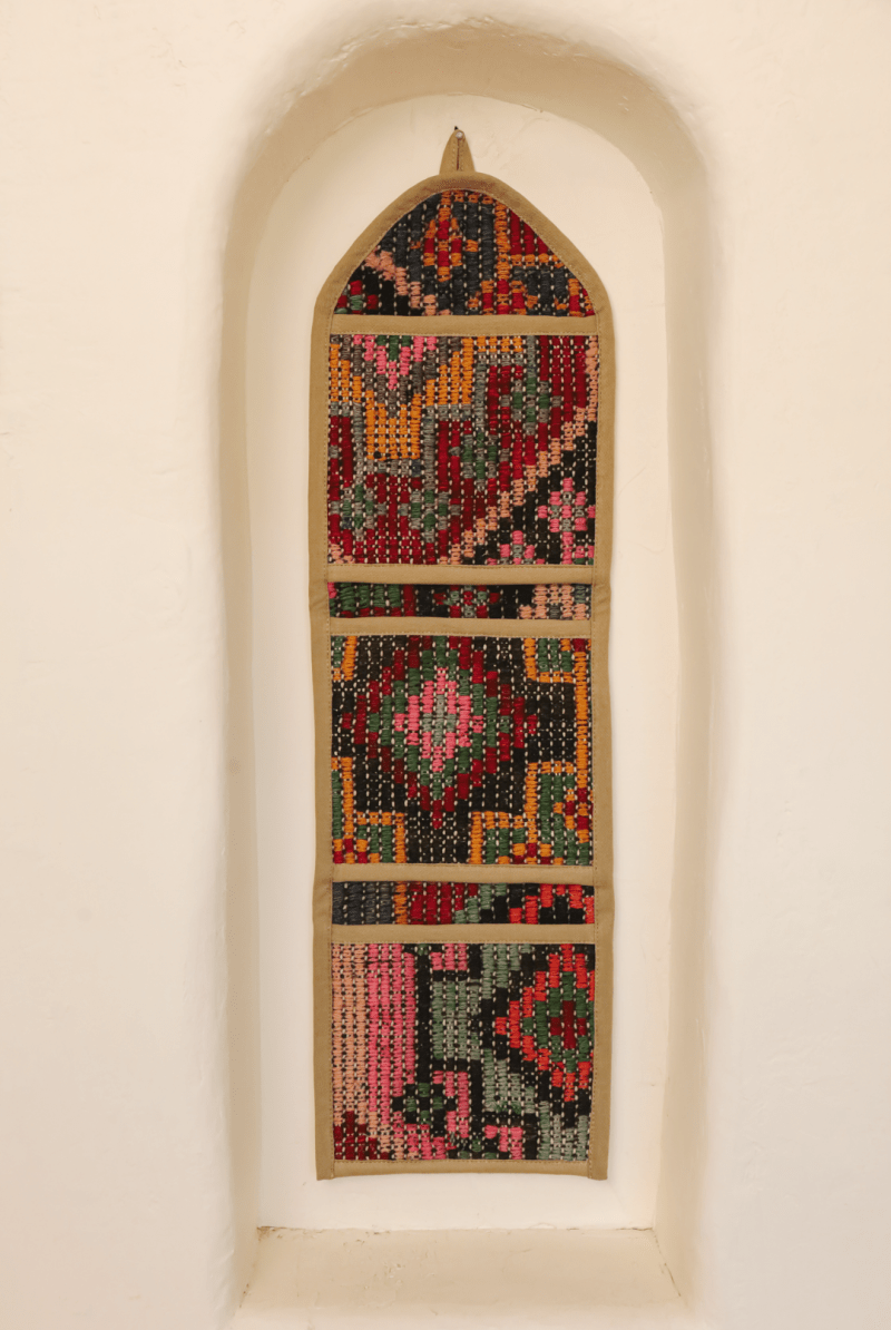 OddBird Pillows Large Wall Pocket 'Yirmi Alti'