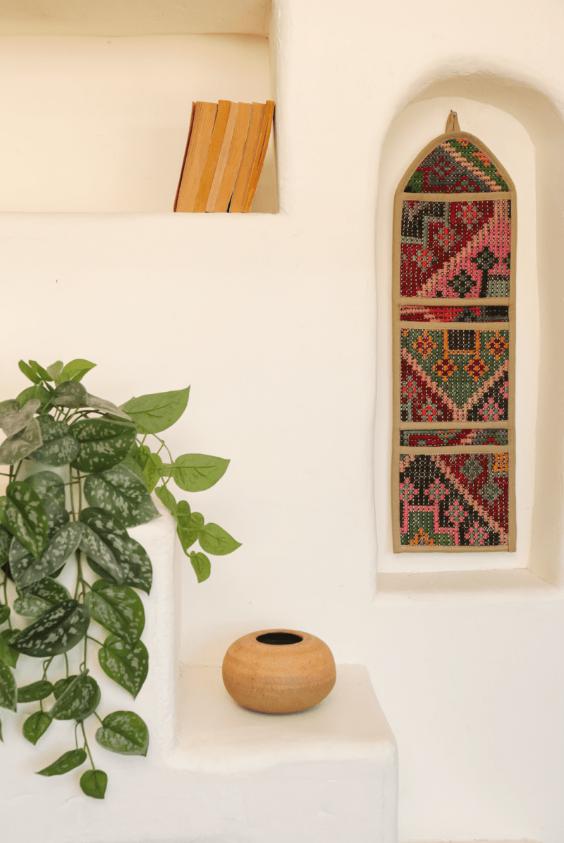 OddBird Pillows Large Wall Pocket 'Yirmi Dört'