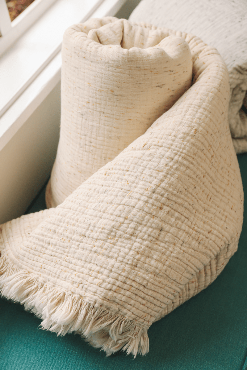 OddBird Blankets Mustard Speckle Limited Edition Pamuk Blanket