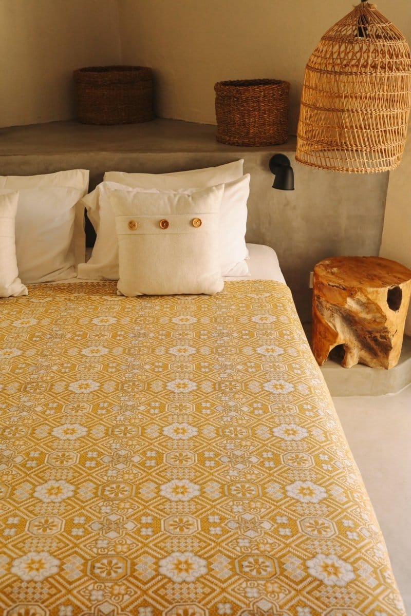 OddBird Blankets Mosaic Handwoven Blanket - King/Queen