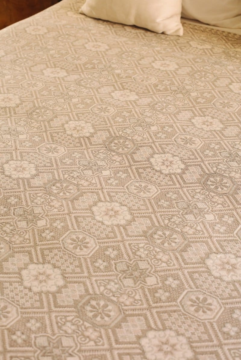 OddBird Blankets Mosaic Handwoven Blanket - King/Queen