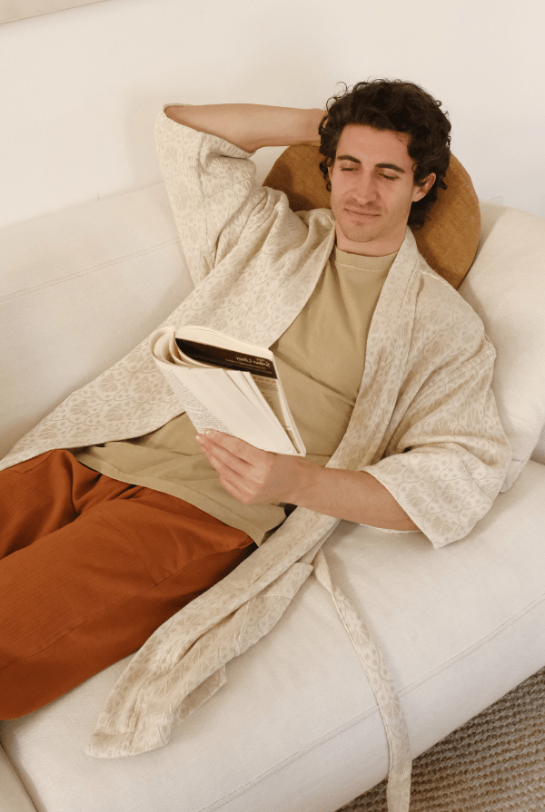 OddBird Robes Paylaş Kisa-Cut Robe Collection