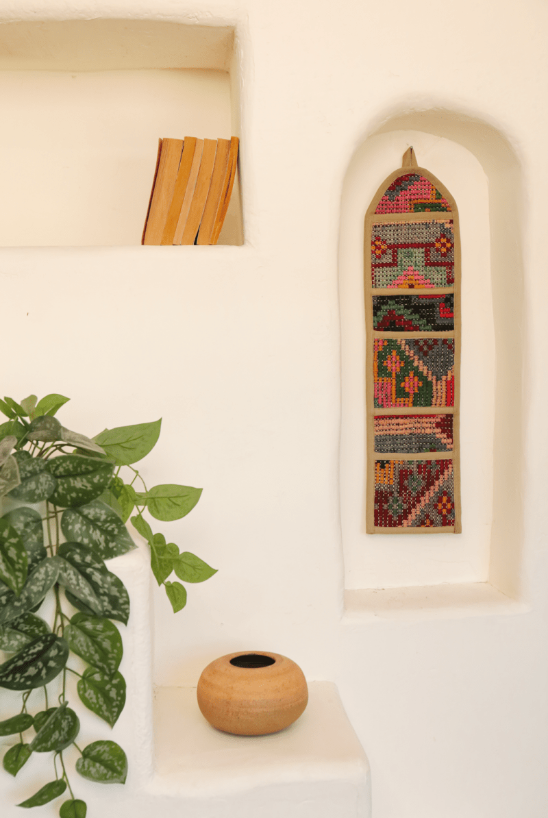 OddBird Pillows Standard Wall Pocket 'On Bes'