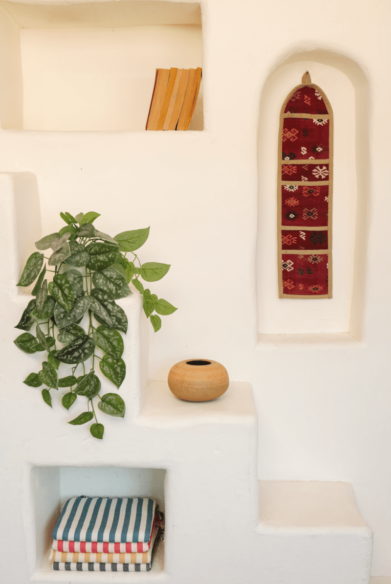 OddBird Pillows Standard Wall Pocket 'Otuz Iki'