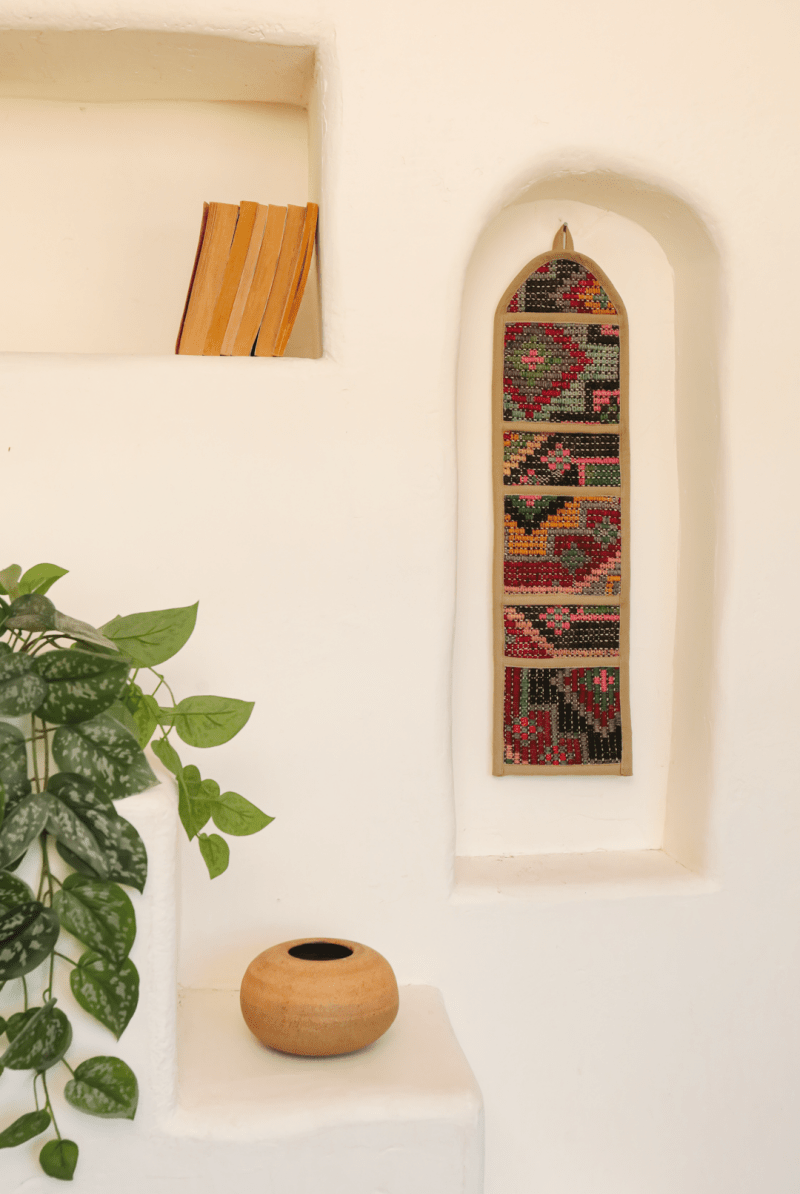 OddBird Pillows Standard Wall Pocket 'Yirmi Dokuz'