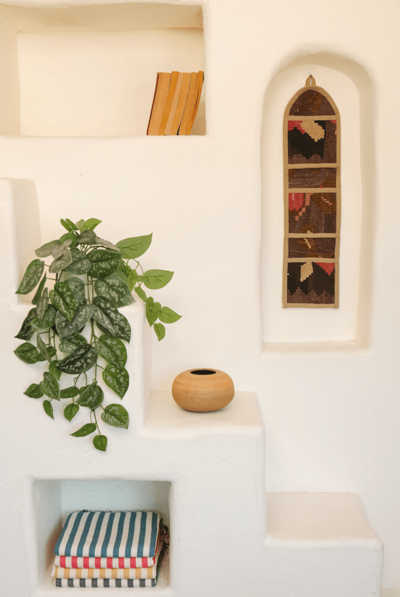 OddBird Pillows Standard Wall Pocket 'Yirmi'