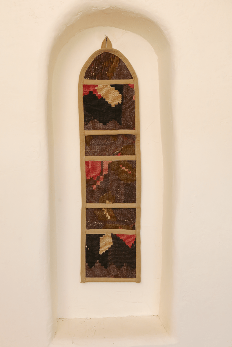 OddBird Pillows Standard Wall Pocket 'Yirmi'