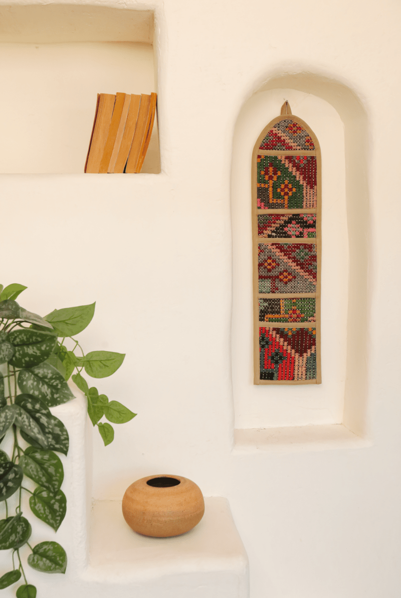 OddBird Pillows Standard Wall Pocket 'Yirmi Üç'