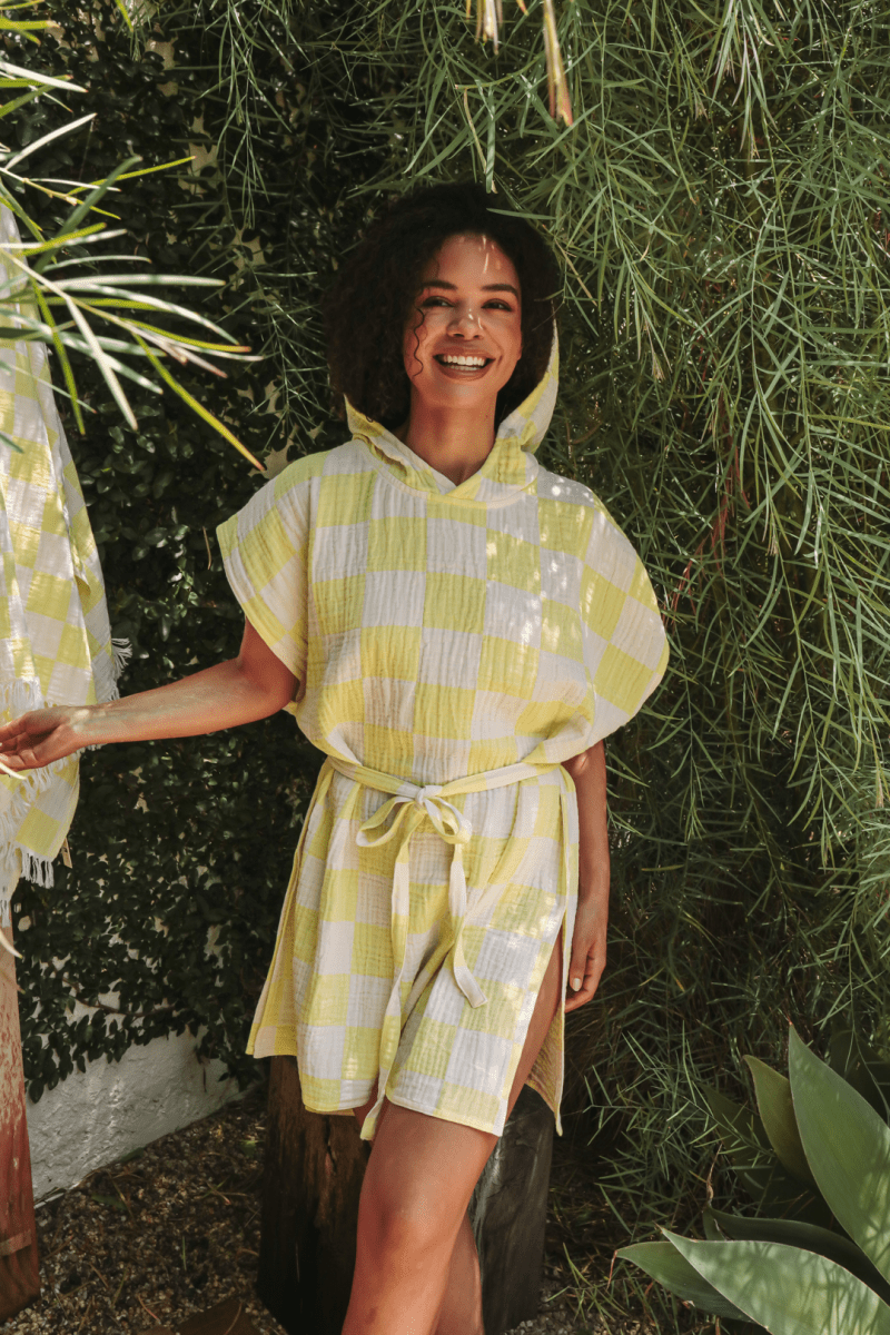 OddBird Robes Summer Poncho - Limonata Check