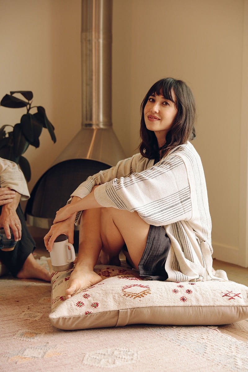 OddBird Robes Fener Linen Kisa-Cut Robe