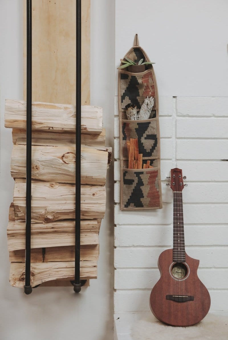 OddBird Pillows Standard Wall Pocket 'Otuz'