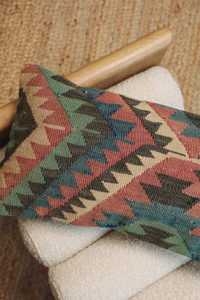 Kilim Lumbar Pillow Sekiz - PC103 - OddBird Co.
