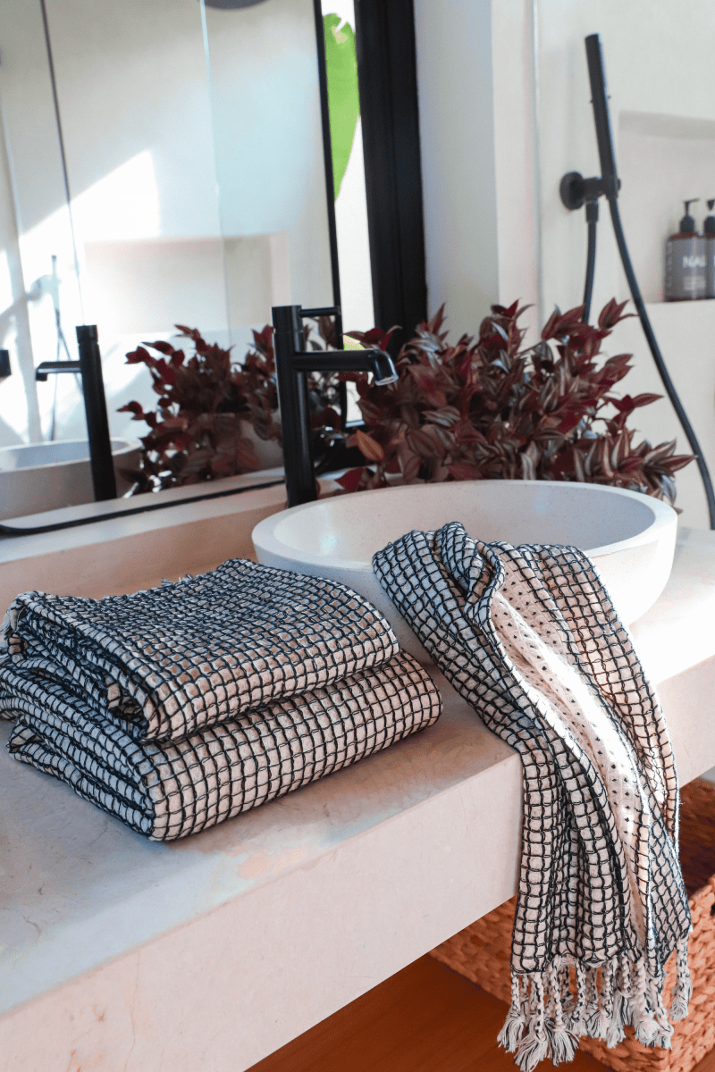 *NEW* Limited Edition XO Waffle Towel Collection - Black - TLEWAFFLBLKBT - OddBird Co.