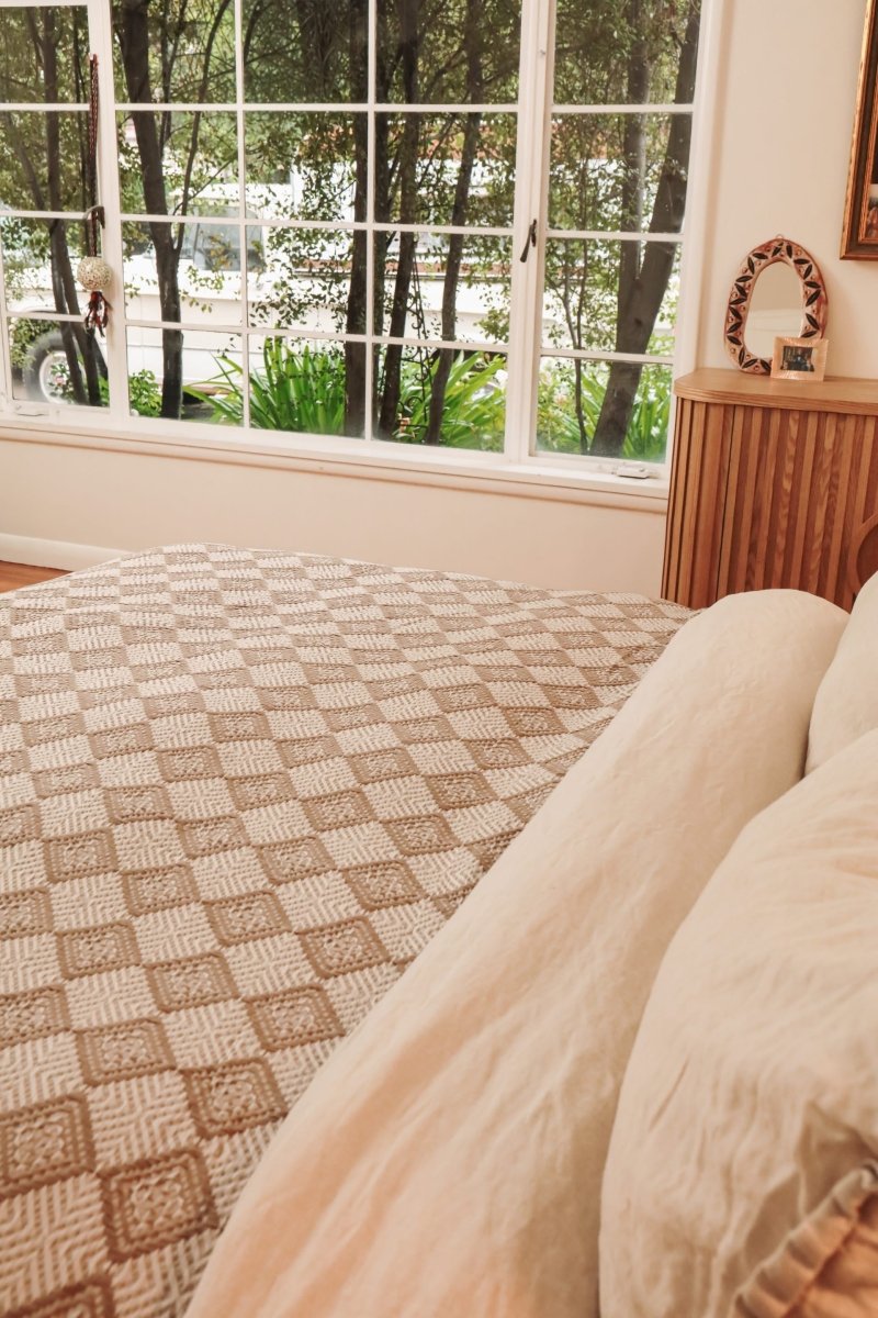 *NEW* Limited Edition Zarif Blanket - King - BLEZARIFKCRML - OddBird Co.