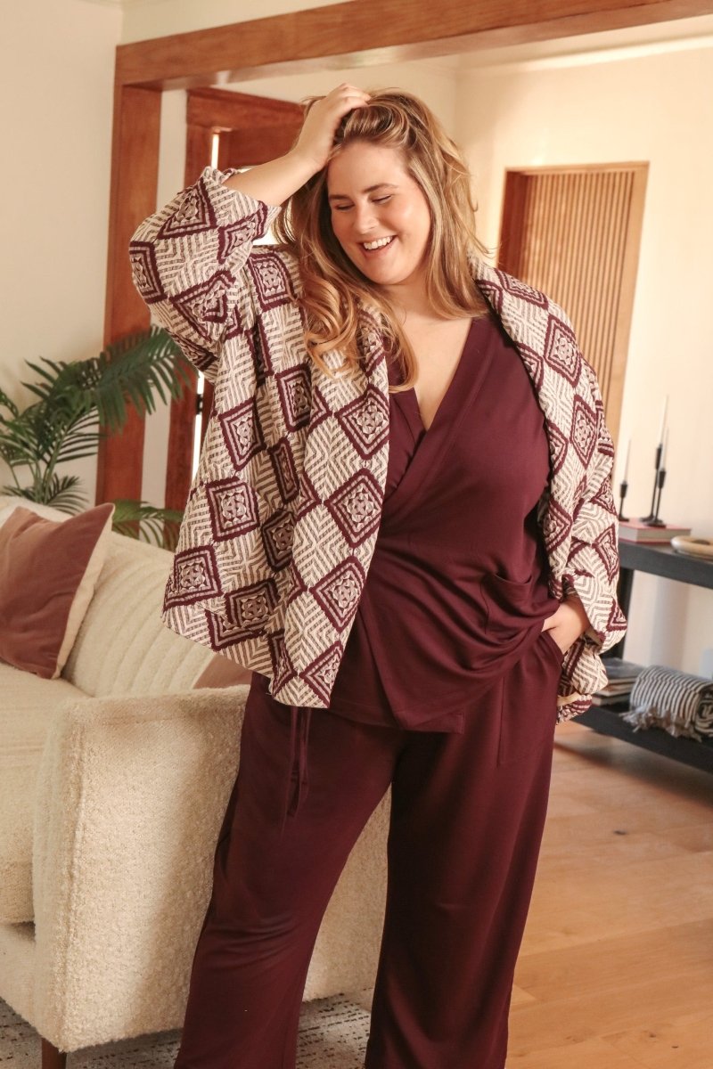 *NEW* Limited Edition Zarif Shawl Sweater - OLEZARIFBGDYXXS - OddBird Co.