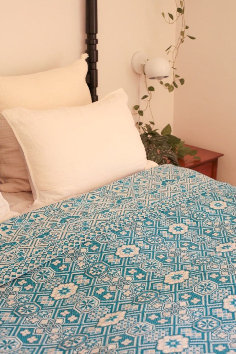 OddBird Blankets Mosaic Handwoven Blanket - King/Queen