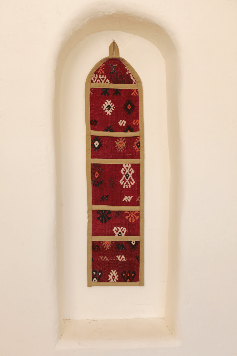 OddBird Pillows Standard Wall Pocket 'Sekiz'